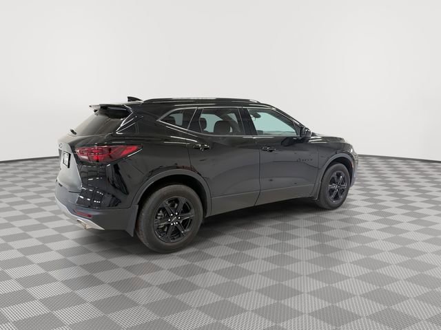 2025 Chevrolet Blazer 2LT - Photo 11
