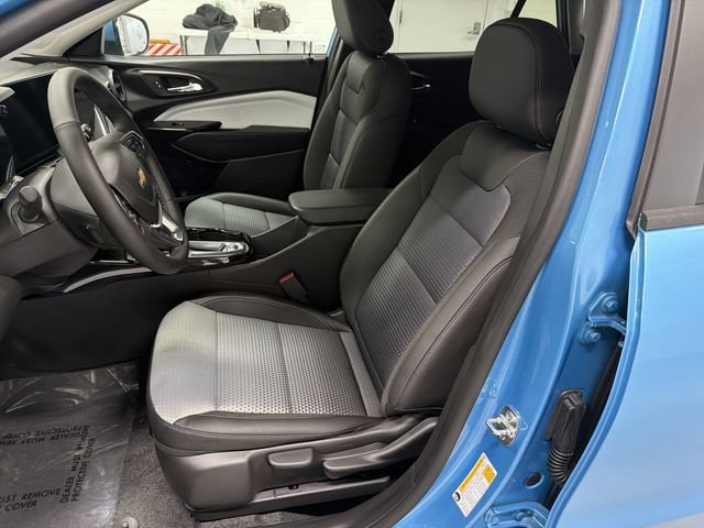 2026 Chevrolet Trax LT - Photo 19