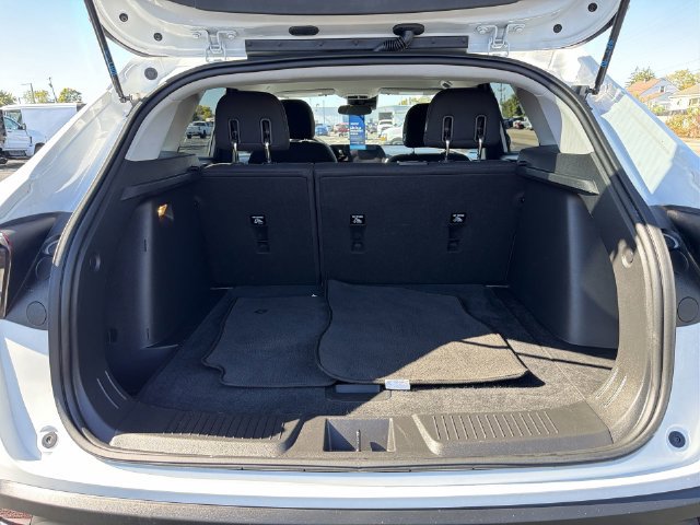 2026 Chevrolet Trax LS - Photo 17