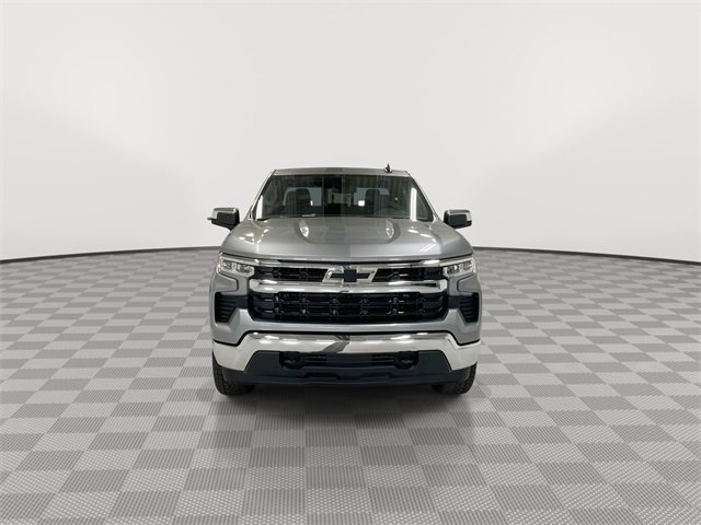 2026 Chevrolet Silverado 1500 LT photo 3