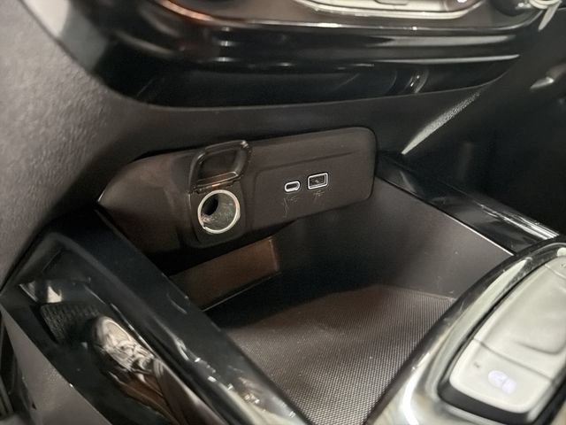 2025 Chevrolet Trax LT - Photo 27