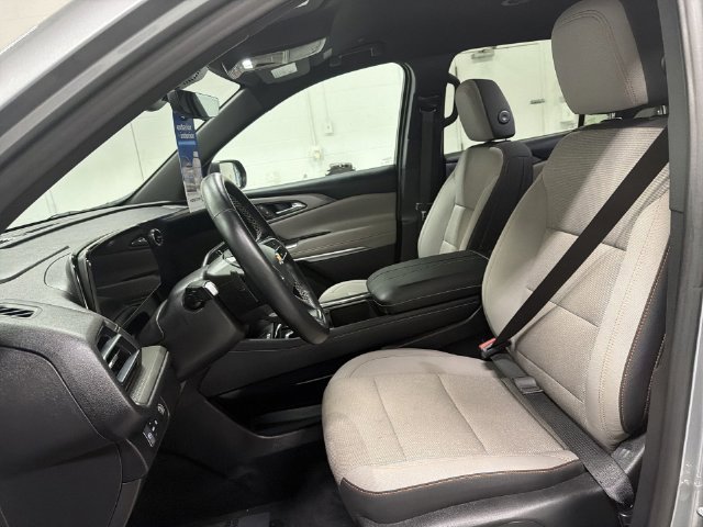 2026 Chevrolet Traverse LT - Photo 25