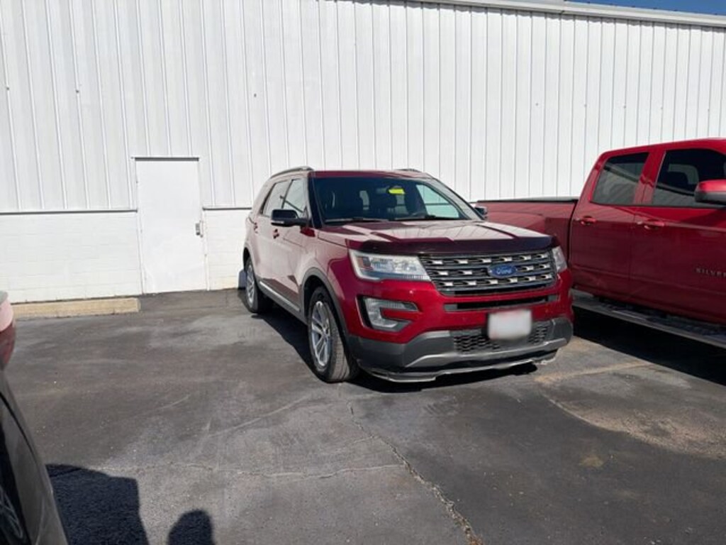 Used 2016 Ford Explorer XLT SUV