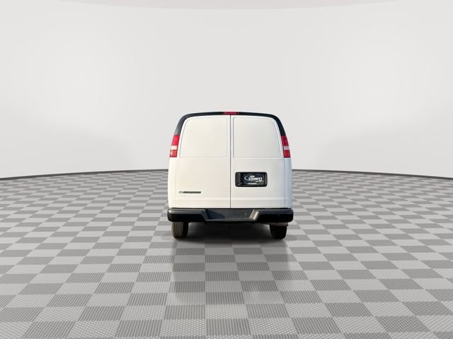 2025 Chevrolet Express Cargo Work Van - Photo 9