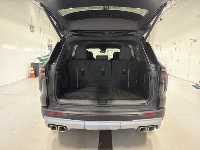 2026 Chevrolet Traverse LT - Photo 18