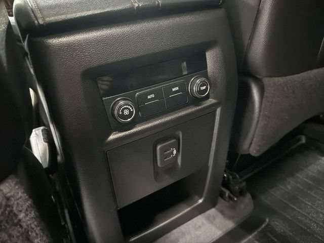 2021 Chevrolet Traverse 3LT - Photo 20