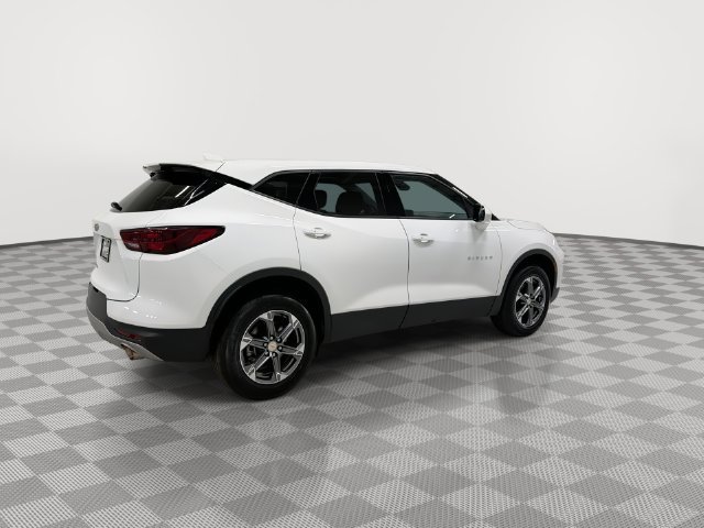 2025 Chevrolet Blazer 2LT - Photo 13