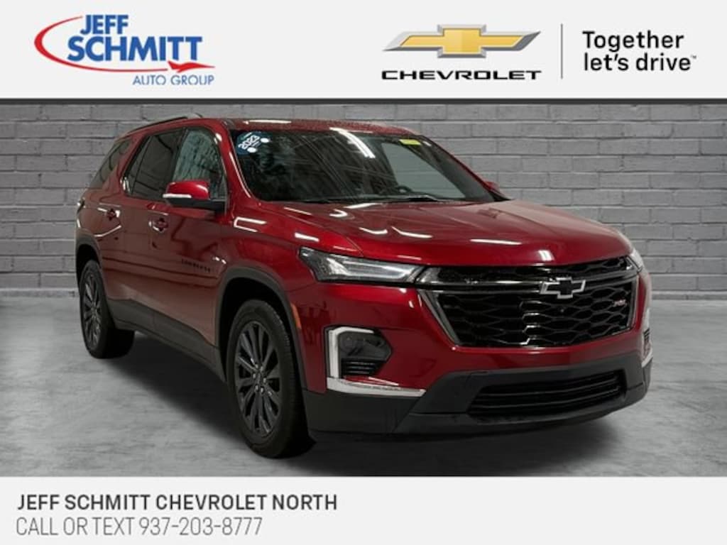 Used 2023 Chevrolet Traverse RS SUV