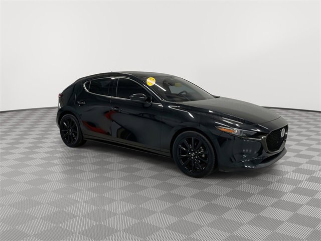 2022 Mazda Mazda3 Hatchback Premium photo 2