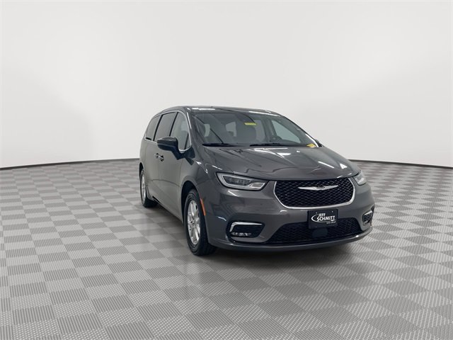 Used 2023 Chrysler Pacifica Touring L with VIN 2C4RC1BG4PR514657 for sale in Fairborn, OH