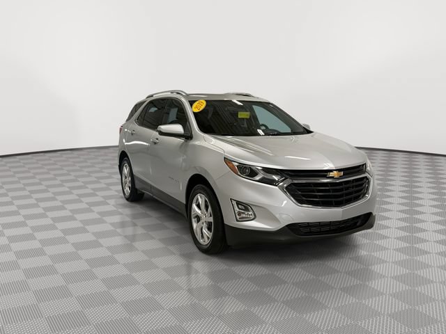 Used 2019 Chevrolet Equinox LT with VIN 3GNAXLEX6KS610771 for sale in Fairborn, OH