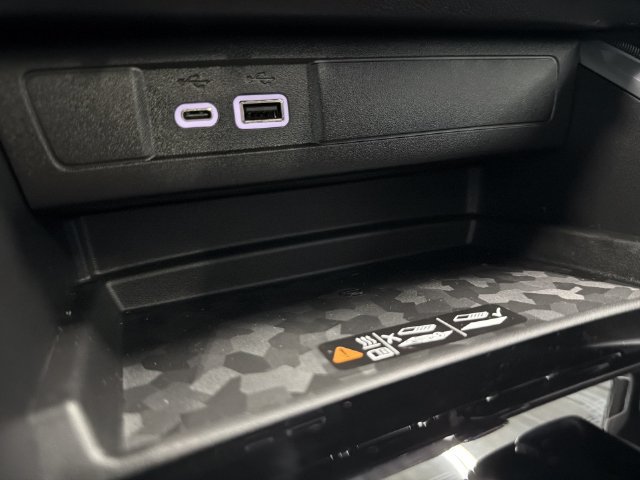 2026 Chevrolet Colorado Z71 - Photo 27
