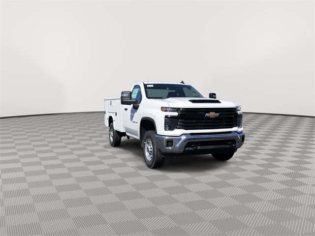 2024 Chevrolet Silverado 2500HD photo 2