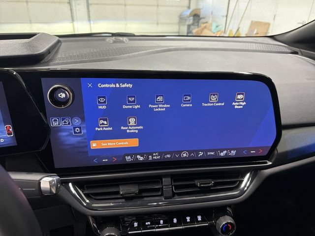 2026 Chevrolet Equinox EV RS - Photo 34