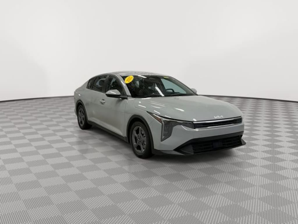 Used 2025 Kia K4 LXS Sedan