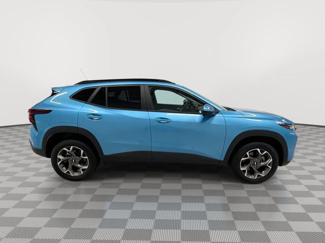 2026 Chevrolet Trax LT - Photo 12