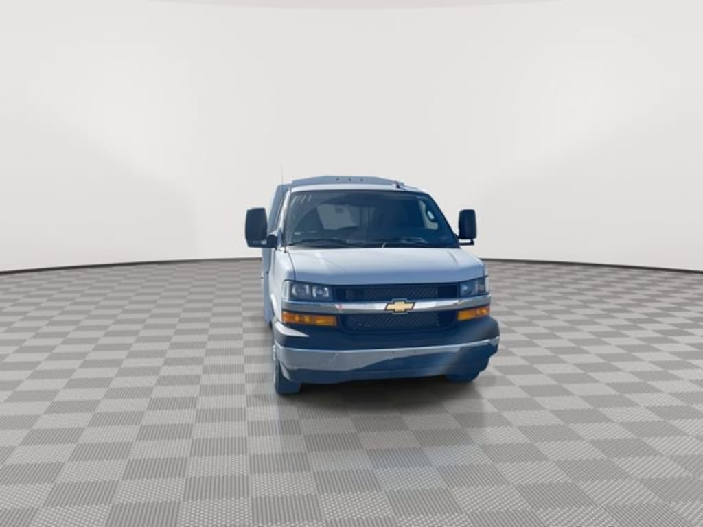 New 2025 Chevrolet Express Cutaway 3500 1WT Cutaway Van