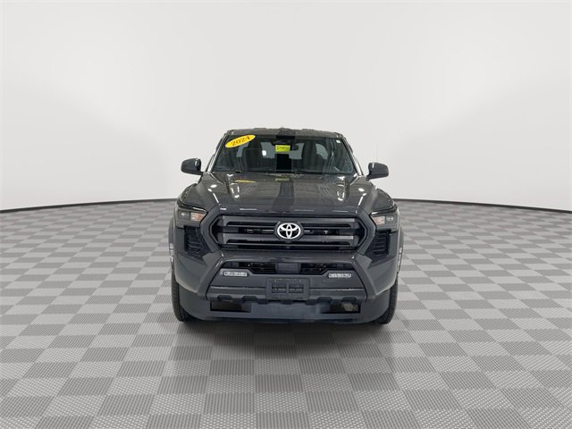2024 Toyota Tacoma SR5 photo 3