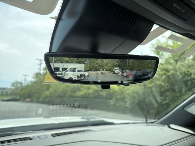 2025 Chevrolet Silverado 3500HD LTZ - Photo 27