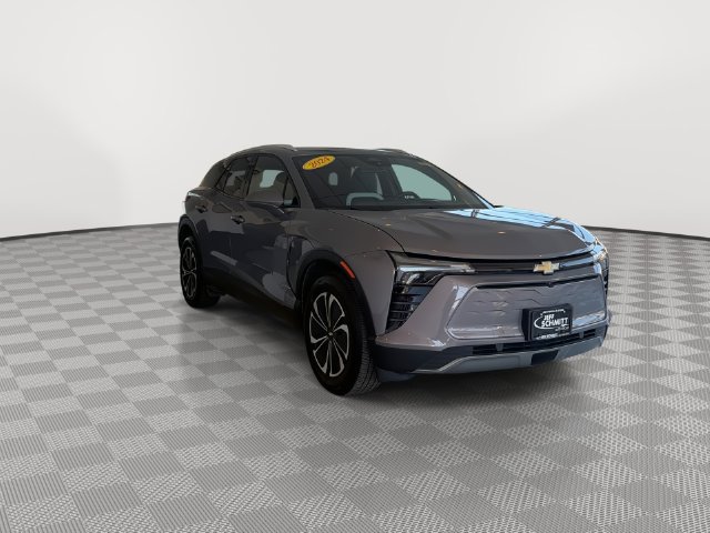 2024 Chevrolet Blazer EV LT - Photo 3
