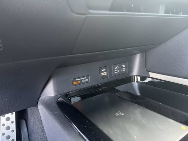 2026 Toyota Camry XSE - Photo 29