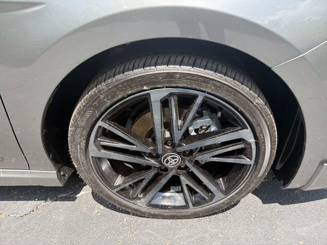 2026 Toyota Camry XSE - Photo 14