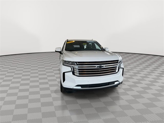2024 Chevrolet Suburban High Country photo 3