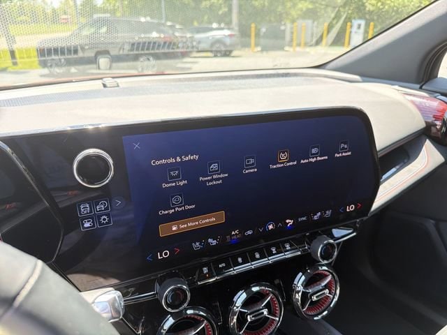 2025 Chevrolet Blazer EV RS - Photo 29