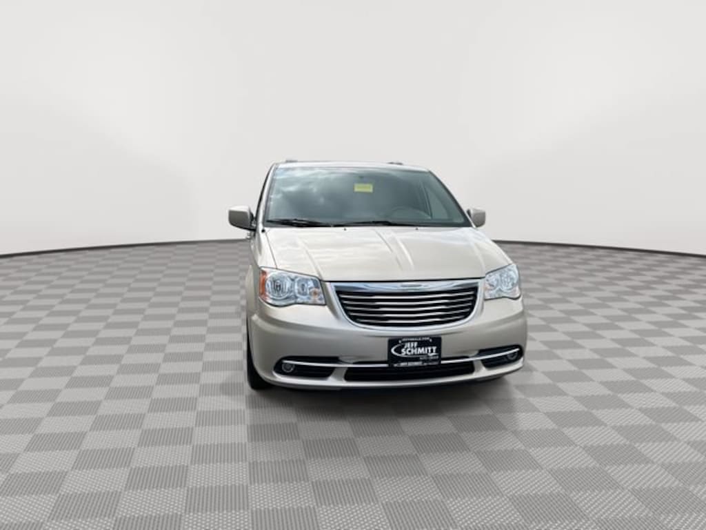 Used 2014 Chrysler Town & Country Touring