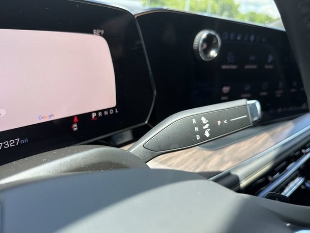 2025 Chevrolet Tahoe Premier - Photo 30