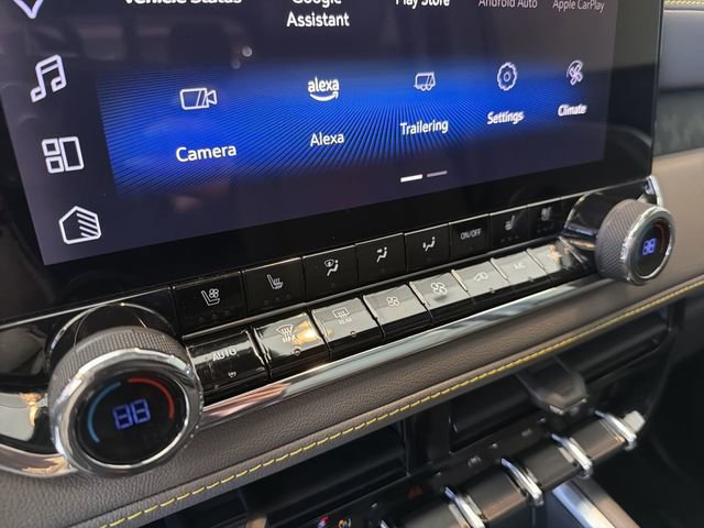 2025 Chevrolet Colorado ZR2 - Photo 30