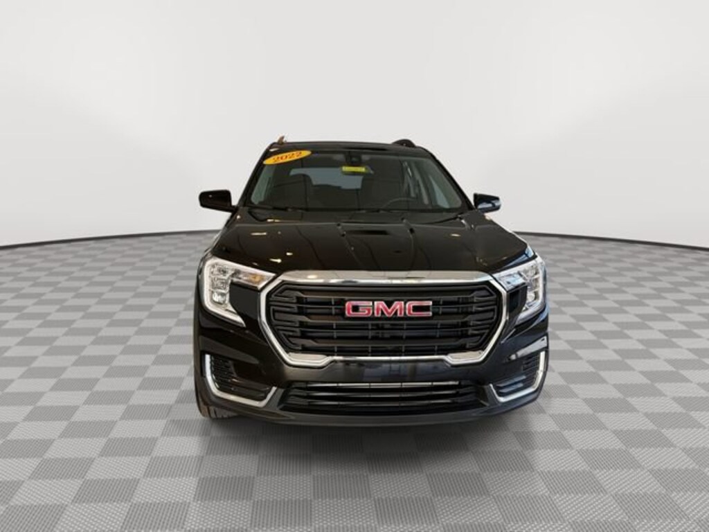 Used 2022 GMC Terrain SLE SUV