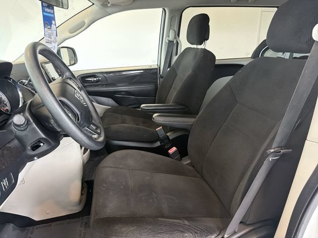 2017 Dodge Grand Caravan SE - Photo 23
