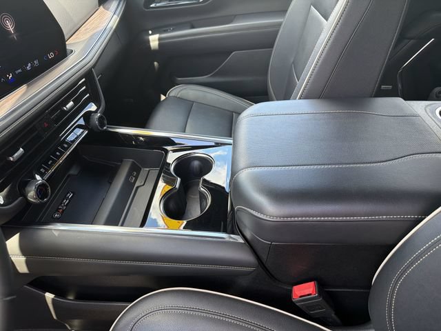 2025 Chevrolet Tahoe Premier - Photo 25