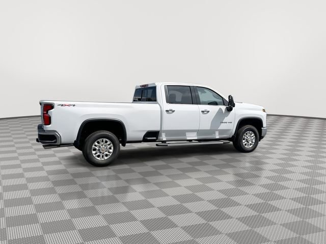 2025 Chevrolet Silverado 3500HD LTZ - Photo 11