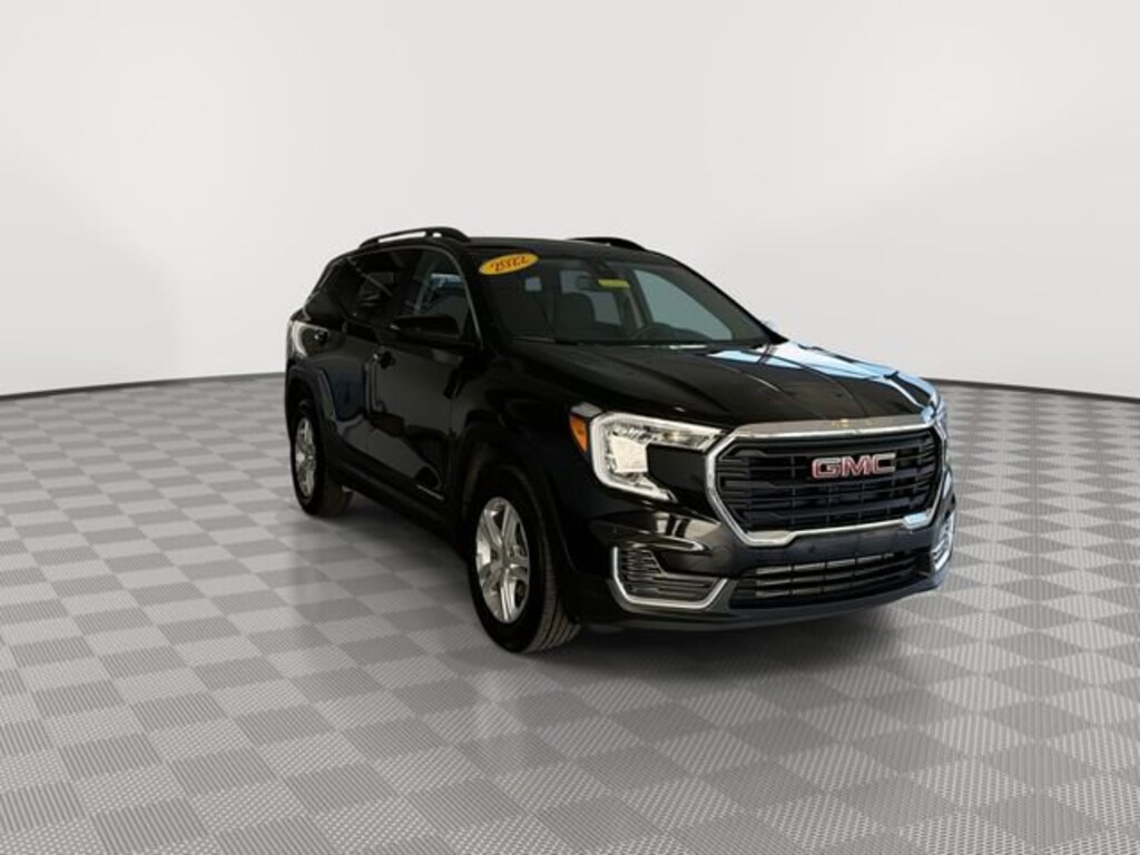 Used 2022 GMC Terrain SLE SUV