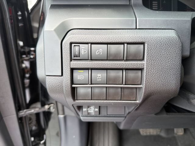 2024 Toyota Tacoma SR - Photo 27