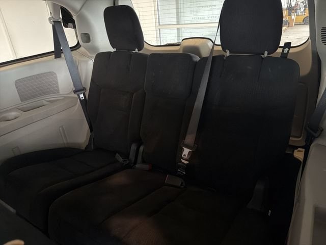 2017 Dodge Grand Caravan SE - Photo 18