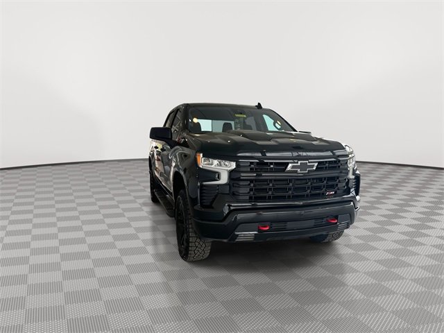2024 Chevrolet Silverado 1500 LT Trail Boss photo 3