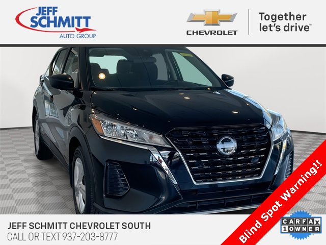 2024 Nissan Kicks S's photo