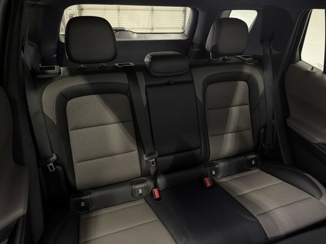 2027 Chevrolet Equinox LT - Photo 16