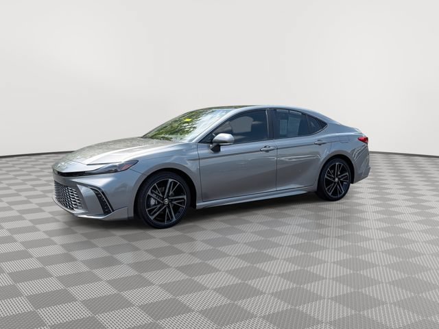 2026 Toyota Camry XSE - Photo 6