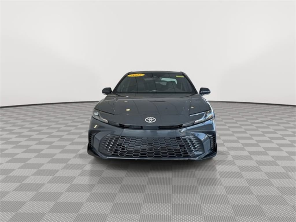 Used 2025 Toyota Camry LE