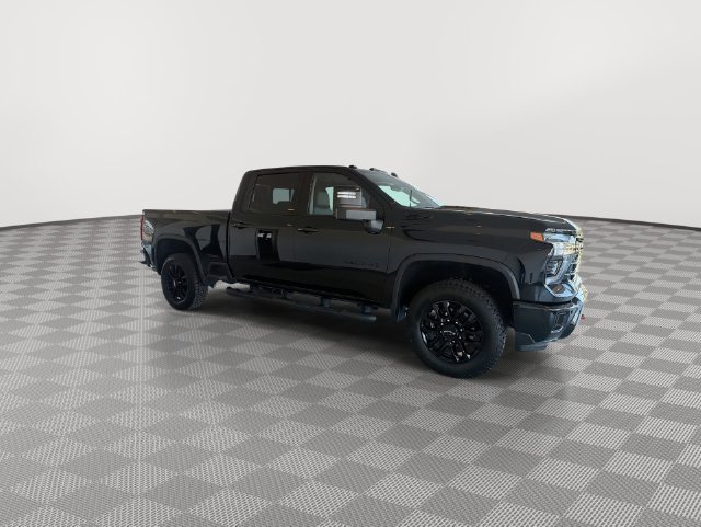 2025 Chevrolet Silverado 2500HD LTZ - Photo 13