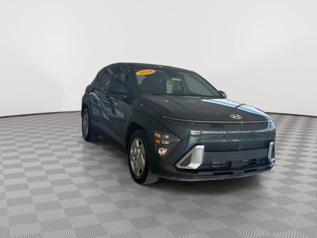 Used 2024 Hyundai Kona SE SUV