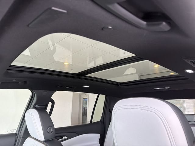 2026 Chevrolet Traverse High Country - Photo 26