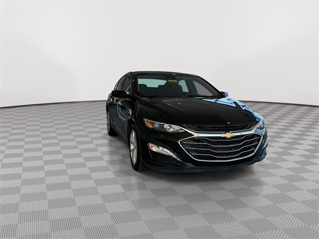 2024 Chevrolet Malibu 1LT photo 3