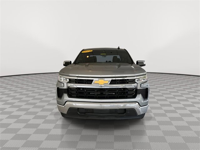 2024 Chevrolet Silverado 1500 LT photo 4