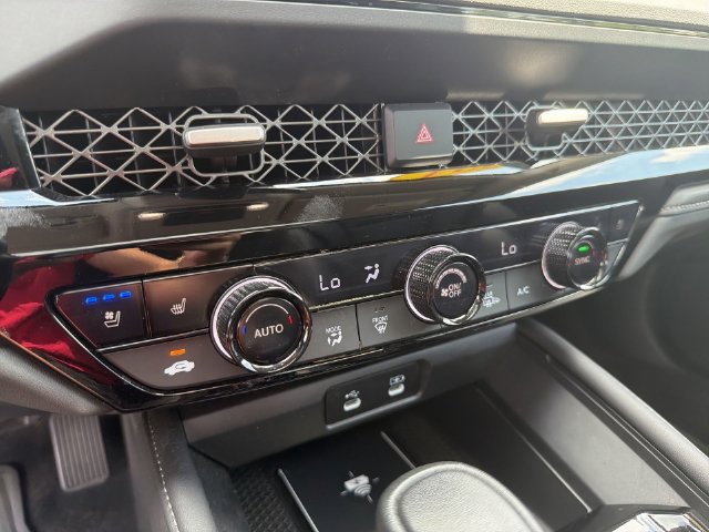 2024 Honda Accord Hybrid Touring - Photo 31