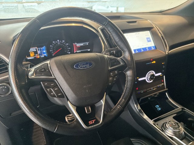 2020 Ford Edge ST - Photo 18